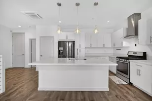 482 Tailoff Ln, Sacramento, CA 95818 - Photo 7