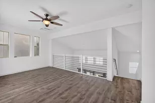 482 Tailoff Ln, Sacramento, CA 95818 - Photo 25