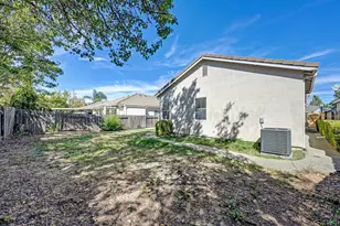 5843 Bridgecross Dr, Sacramento, CA 95835 - Photo 47