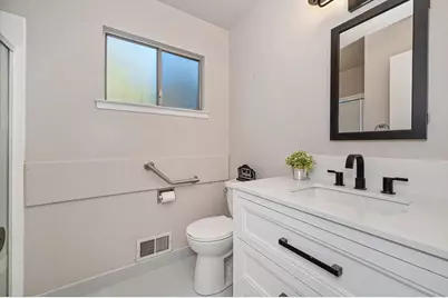 6618 Trudy Way, Sacramento, CA 95831 - Photo 39