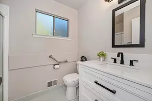 6618 Trudy Way, Sacramento, CA 95831 - Photo 39