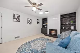 6618 Trudy Way, Sacramento, CA 95831 - Photo 25