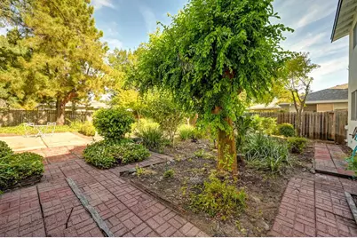 6618 Trudy Way, Sacramento, CA 95831 - Photo 41