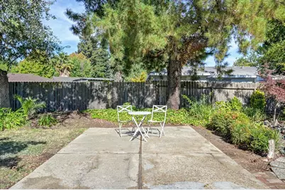 6618 Trudy Way, Sacramento, CA 95831 - Photo 43
