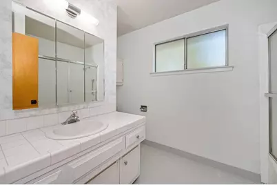 6618 Trudy Way, Sacramento, CA 95831 - Photo 23