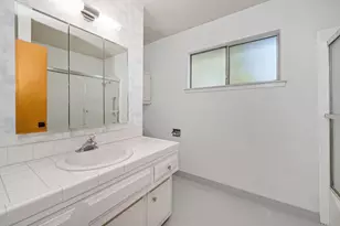 6618 Trudy Way, Sacramento, CA 95831 - Photo 23