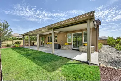 11105 Graciano Drive, Rancho Cordova, CA 95670 - Photo 17