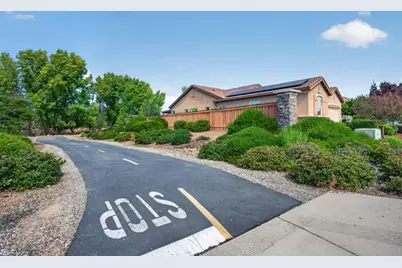 11105 Graciano Drive, Rancho Cordova, CA 95670 - Photo 41
