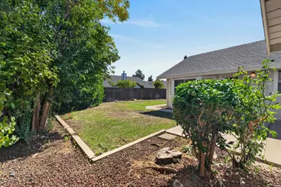 7612 Wynndel Way, Elk Grove, CA 95758 - Photo 51