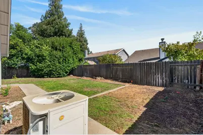 7612 Wynndel Way, Elk Grove, CA 95758 - Photo 57