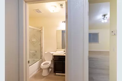4872 Hinchman Way, Sacramento, CA 95823 - Photo 15