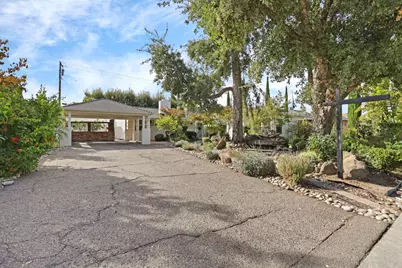 129 S Fairmont Avenue, Lodi, CA 95240 - Photo 3