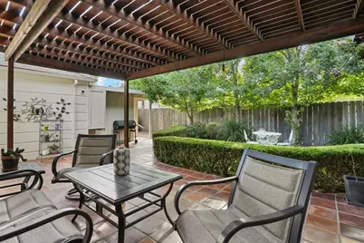 129 S Fairmont Avenue, Lodi, CA 95240 - Photo 43