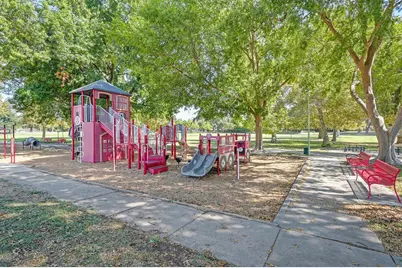 6571 Lake Park Drive, Sacramento, CA 95831 - Photo 51