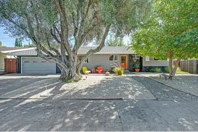 6571 Lake Park Drive, Sacramento, CA 95831 - Photo 1