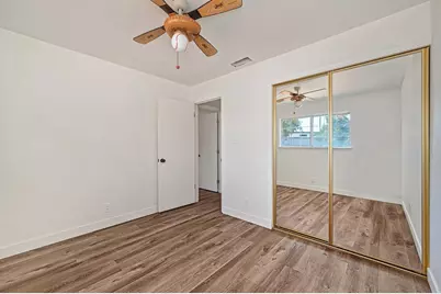 7012 Briggs Drive, Sacramento, CA 95828 - Photo 19