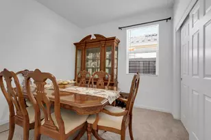 924 Somerset Way, Patterson, CA 95363 - Photo 13