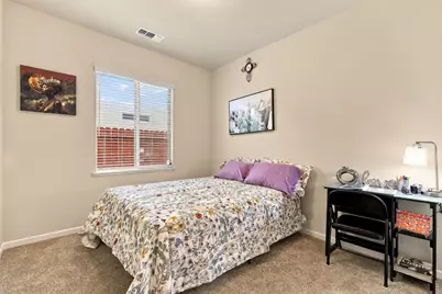 910 E Fargo Street, Stockton, CA 95204 - Photo 9
