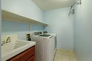 2059 Erickson Cir, Stockton, CA 95206 - Photo 25