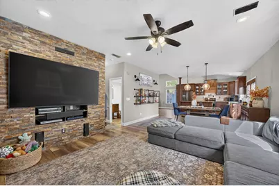8405 Zachis Way, Antelope, CA 95843 - Photo 43