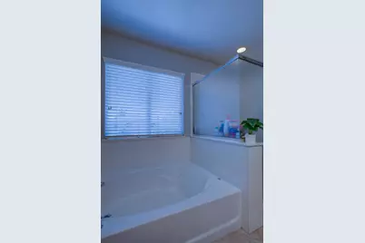 1901 St Sebastian Way, Modesto, CA 95358 - Photo 19