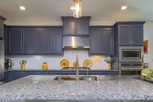 484 Pinehurst St, Manteca, CA 95336 - Photo 9