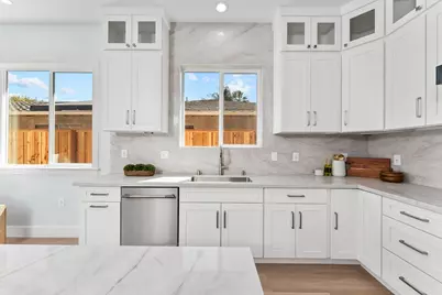 1098 Piedmont Rd, San Jose, CA 95132 - Photo 11