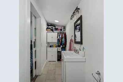 1000 Hawthorne Avenue, Modesto, CA 95350 - Photo 15