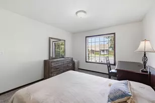 1028 Kensington Dr, Roseville, CA 95661 - Photo 43