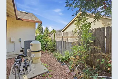 1028 Kensington Drive, Roseville, CA 95661 - Photo 31
