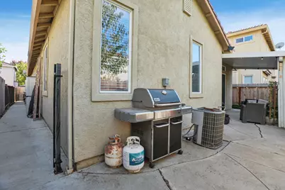 365 Dragonfly Circle, Sacramento, CA 95834 - Photo 31