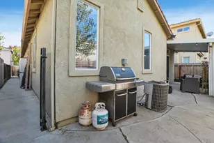 365 Dragonfly Cir, Sacramento, CA 95834 - Photo 31