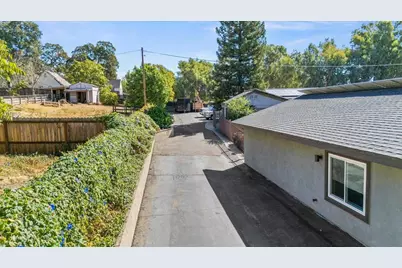 8071 Milnes Avenue, Roseville, CA 95747 - Photo 67