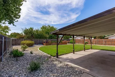 8000 Alma Mesa Way, Citrus Heights, CA 95610 - Photo 23