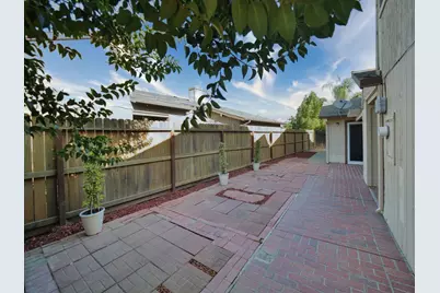 7229 Willow Wind Court, Sacramento, CA 95828 - Photo 35