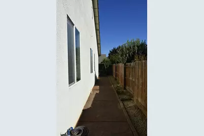 9563 Harvest Gold Court, Sacramento, CA 95827 - Photo 25