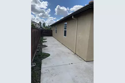 8421 Stara St., Elk Grove, CA 95758 - Photo 25