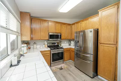 2854 Robirds Lane, Riverbank, CA 95367 - Photo 13