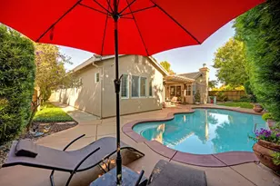 9421 Lakepoint Dr, Elk Grove, CA 95758 - Photo 43