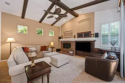 9421 Lakepoint Drive, Elk Grove, CA 95758 - Photo 23