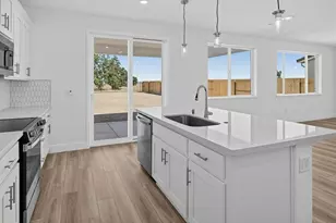 2048 Serendipity Dr, Roseville, CA 95747 - Photo 13