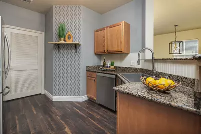5501 Mezereon Lane, Elk Grove, CA 95757 - Photo 15