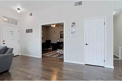 133 Sterling Oak Drive, Galt, CA 95632 - Photo 15