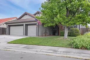 133 Sterling Oak Dr, Galt, CA 95632 - Photo 3