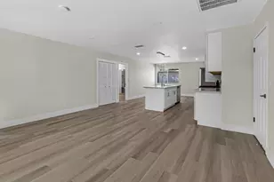 627 Alamos Ave, Sacramento, CA 95815 - Photo 7