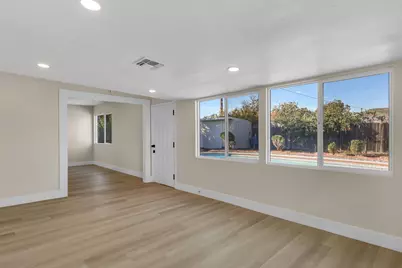 627 Alamos Avenue, Sacramento, CA 95815 - Photo 25