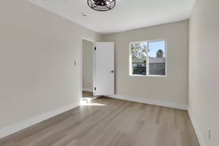 627 Alamos Ave, Sacramento, CA 95815 - Photo 17