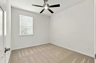 1040 Kirkhill Dr, Roseville, CA 95747 - Photo 39