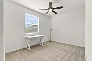 1040 Kirkhill Dr, Roseville, CA 95747 - Photo 41