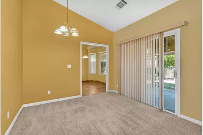 1427 Via Fraga, Gustine, CA 95322 - Photo 11